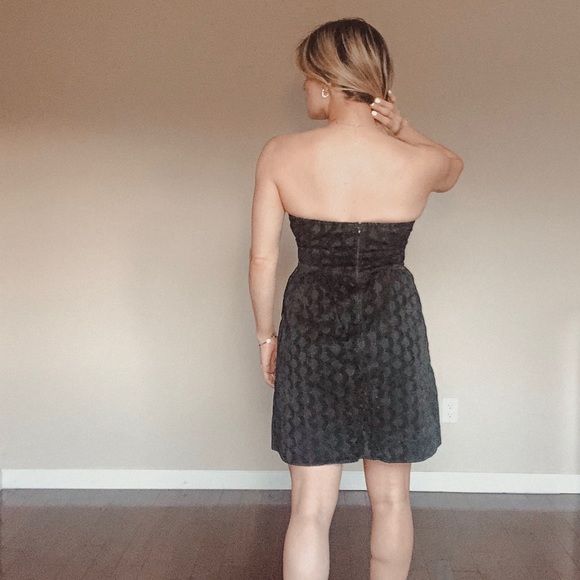 Little Black Dress - Picture 3 of 5